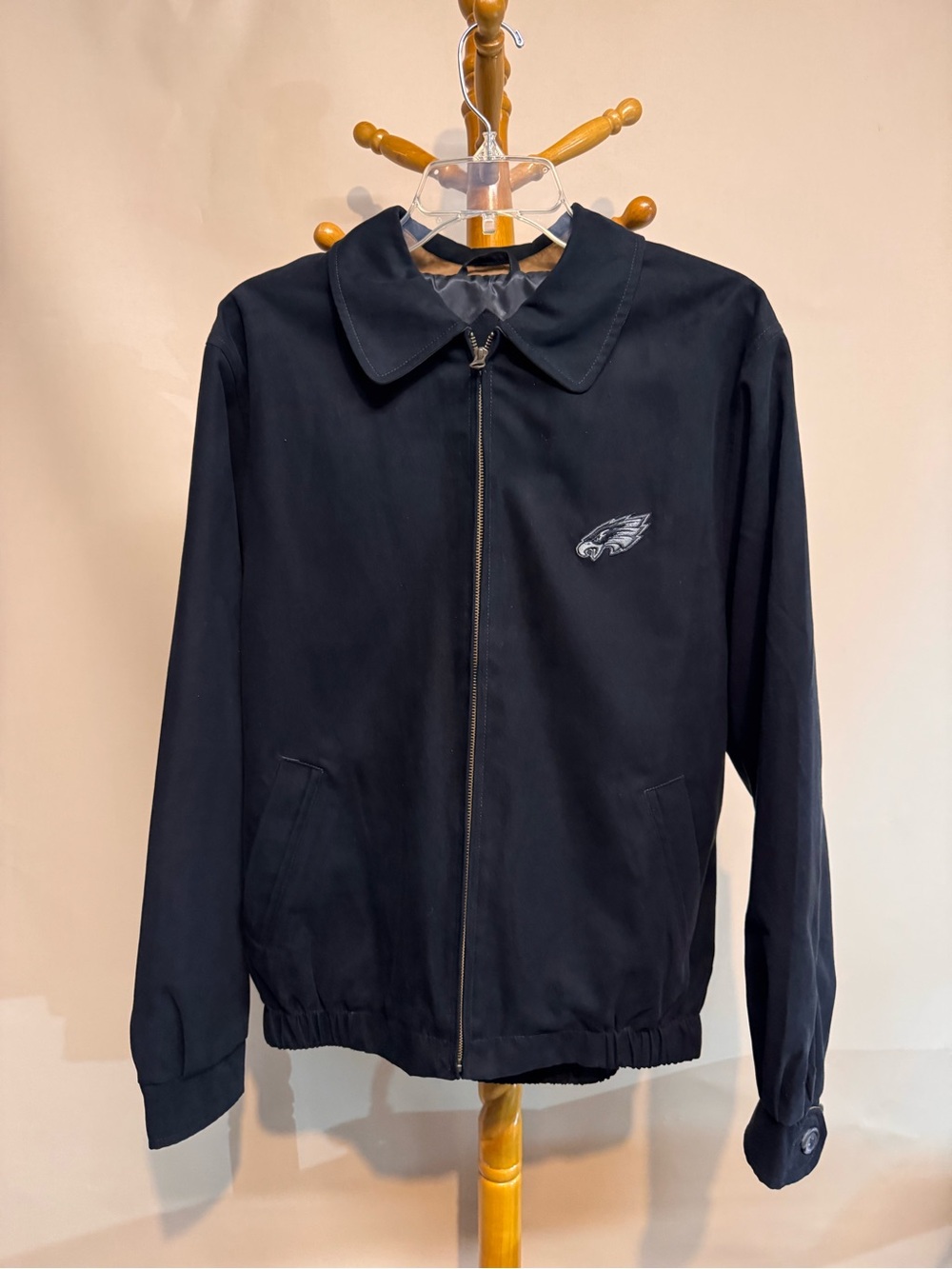 Men’s Cutter & Buck Philadelphia Eagles Black Lightweight Team Logo Zip Jacket